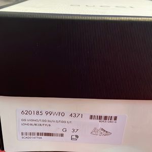 Woman Gucci sneaker